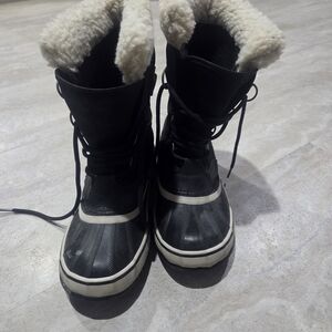 Sorel Black and Cream Winter Boots
